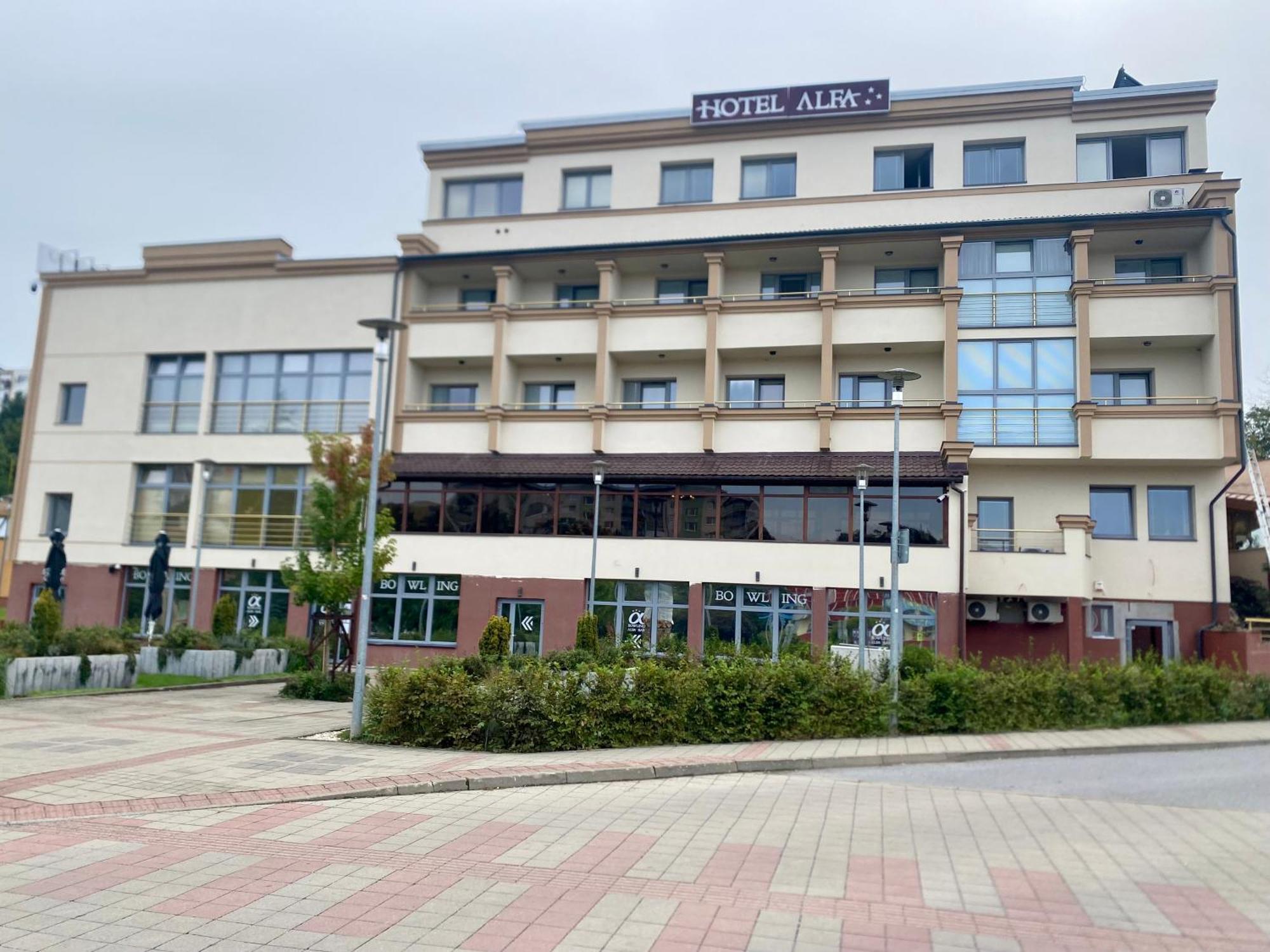 Hotel Alfa Giraltovce Exterior photo